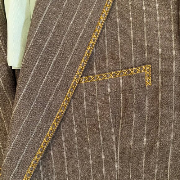 Holland & Sherry Suit - Picture 5 of 16